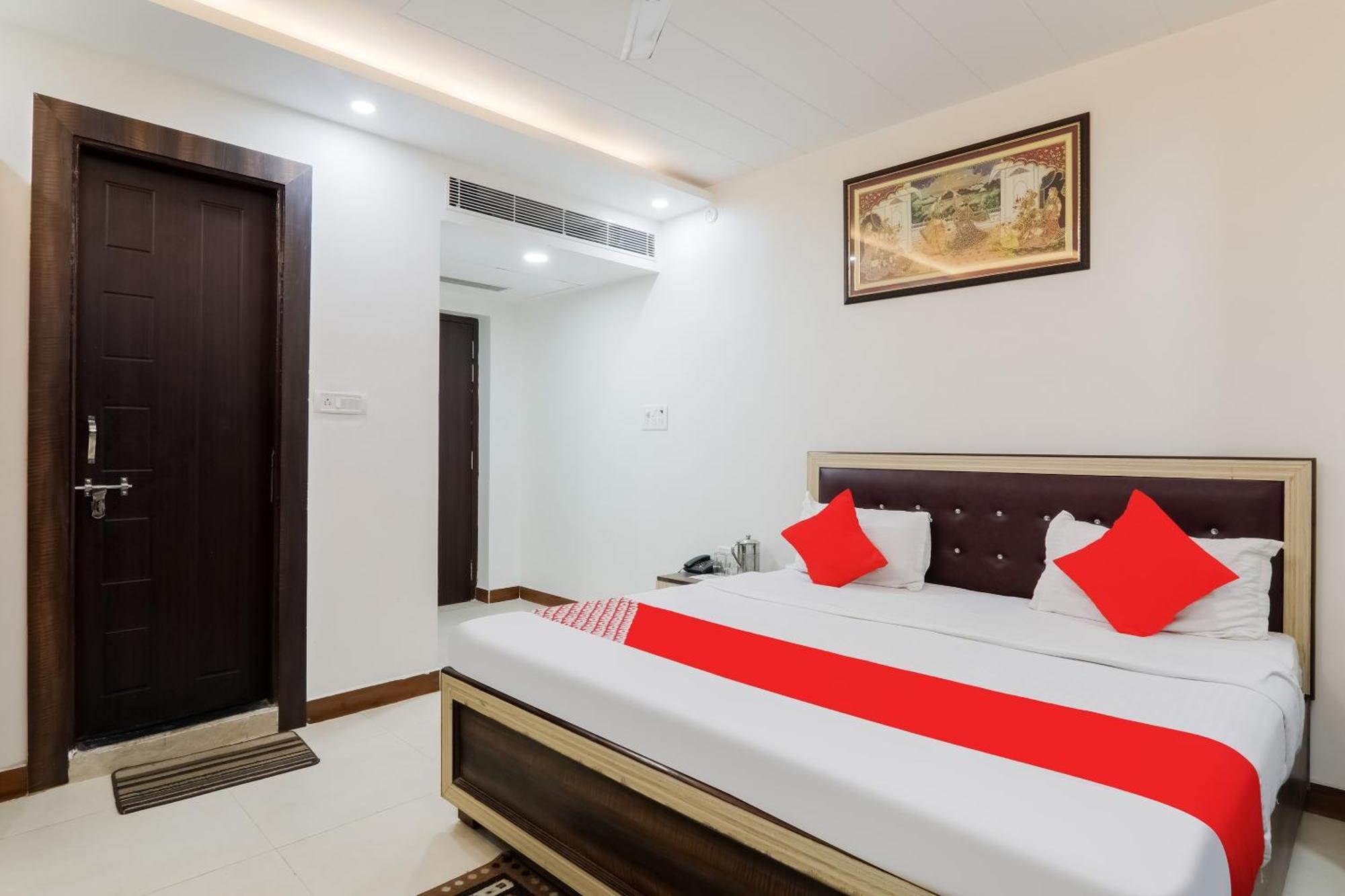 Hotel O The Maharaja Inn Лакхнау Экстерьер фото