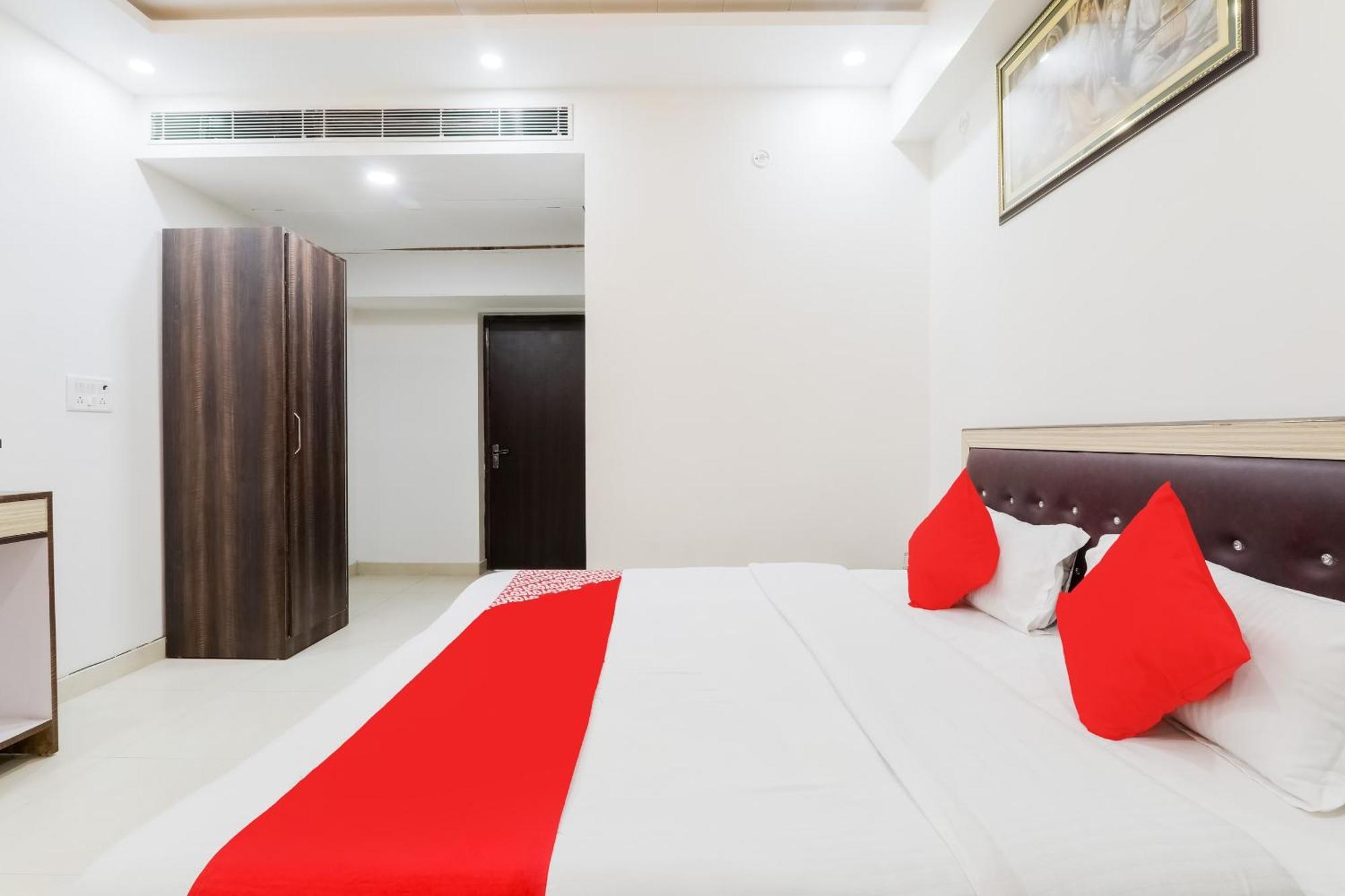 Hotel O The Maharaja Inn Лакхнау Экстерьер фото
